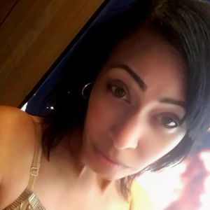 Meet your Posher, Lashai